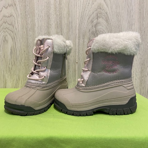 Osh Kosh Boots - Picture 1 of 5